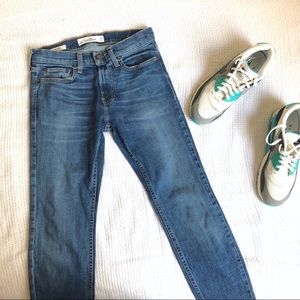 Hollister Skinny Jeans 28x30
